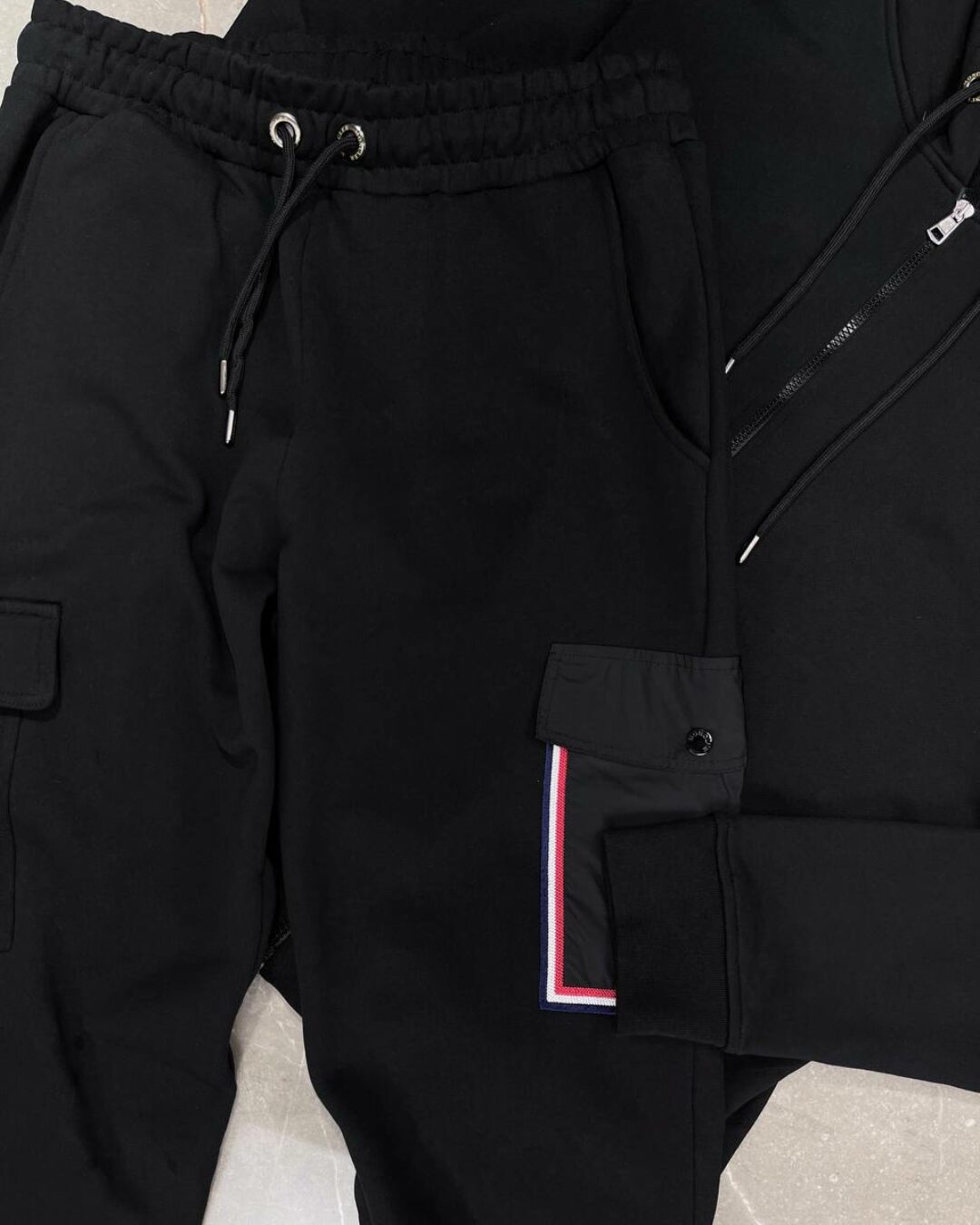 Спортивный костюм Moncler