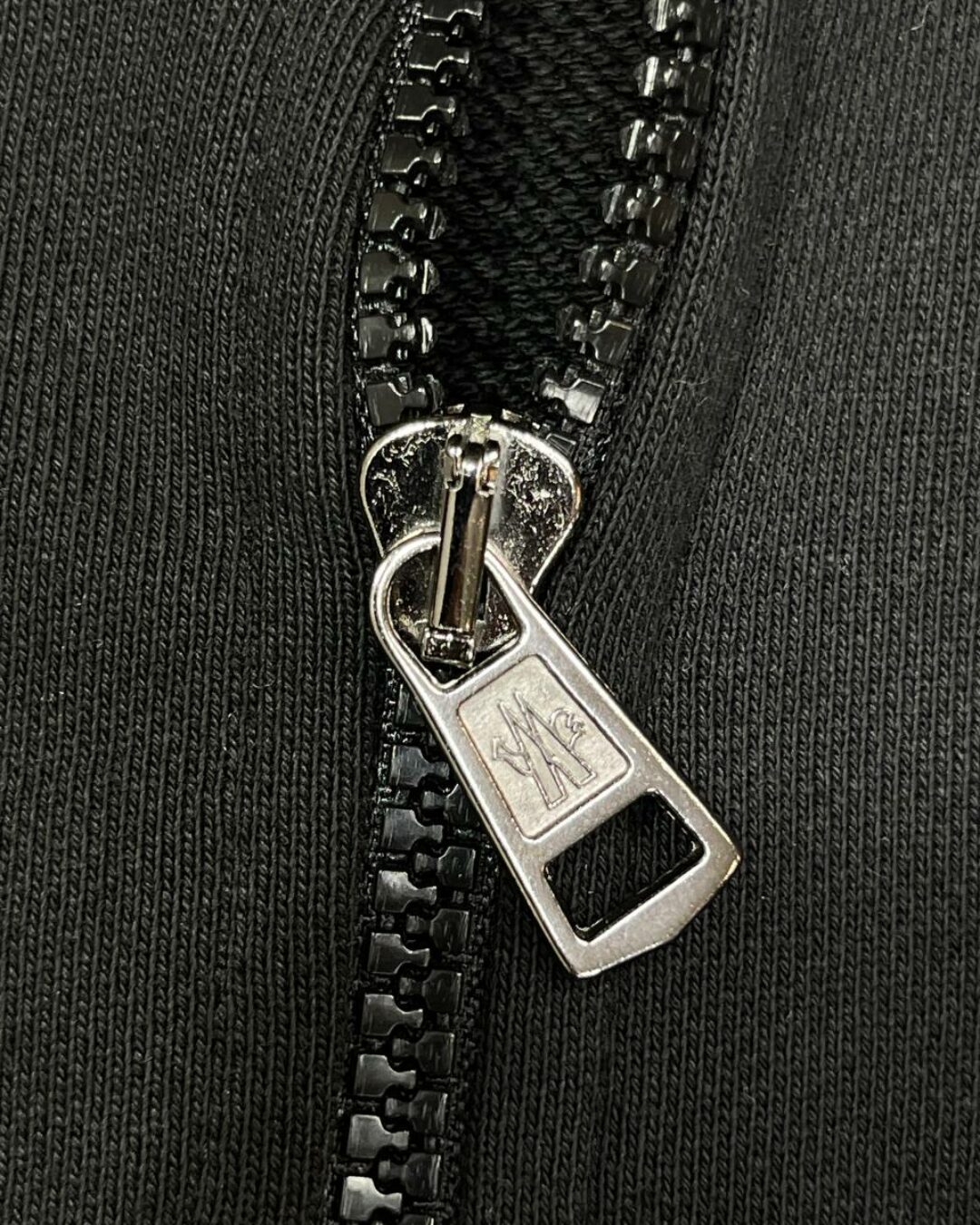 Спортивный костюм Moncler