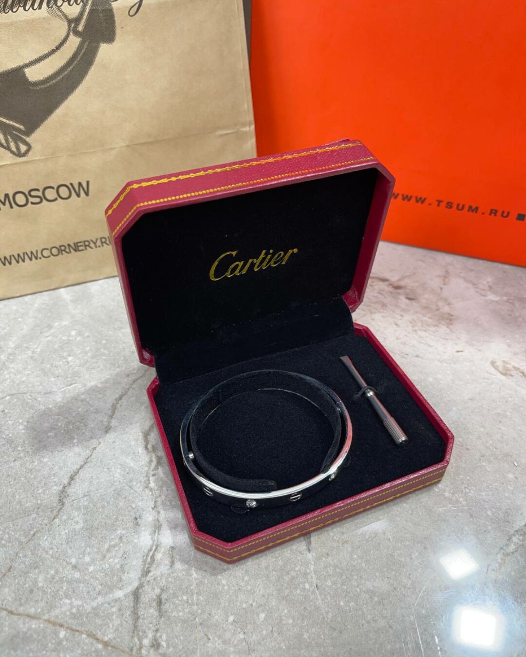 Браслет Cartier Love (камни)