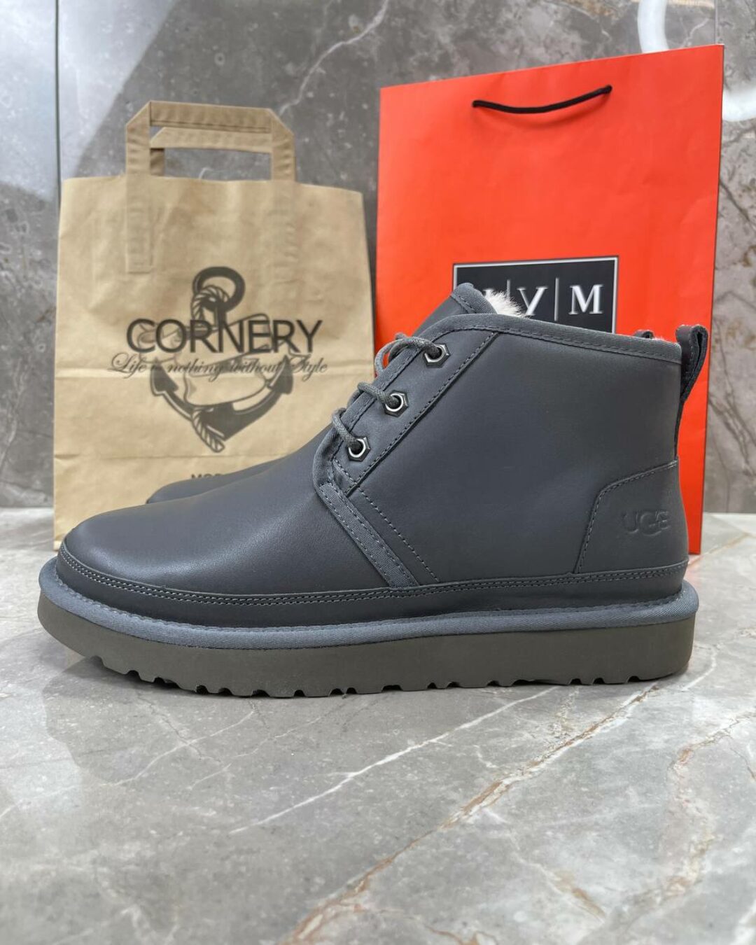 Ботинки Ugg