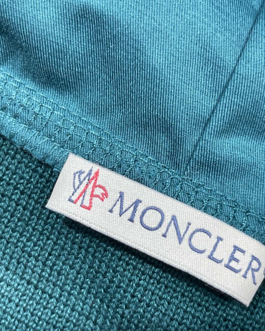 Жилет Moncler