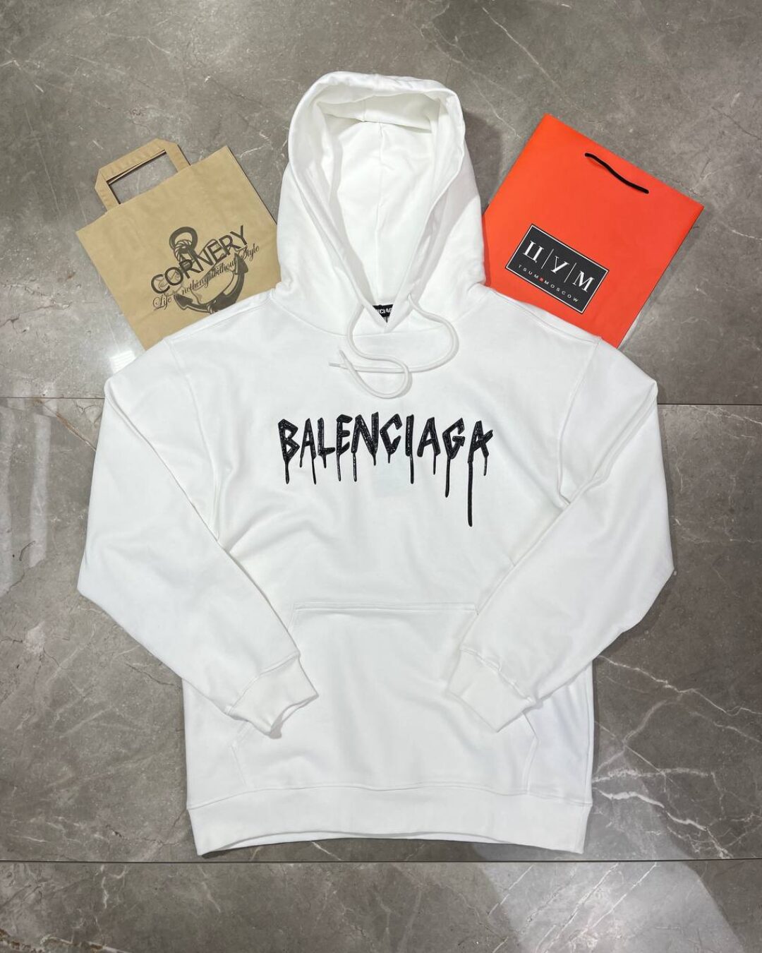 Худи Balenciaga
