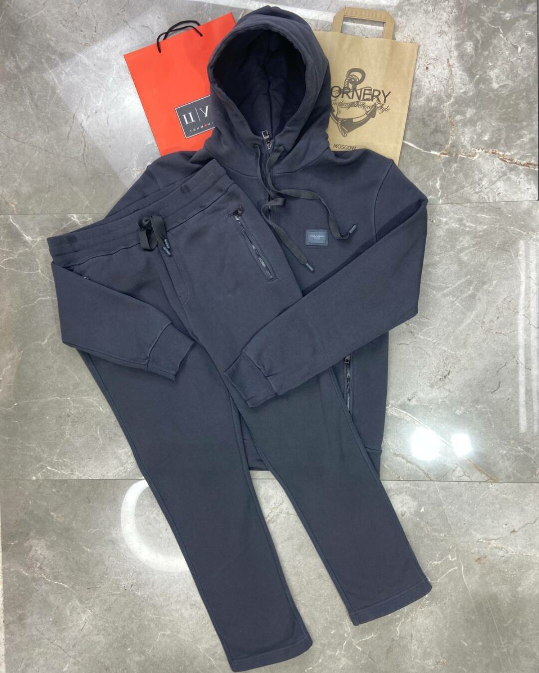 Спортивный костюм Dolce & Gabanna
