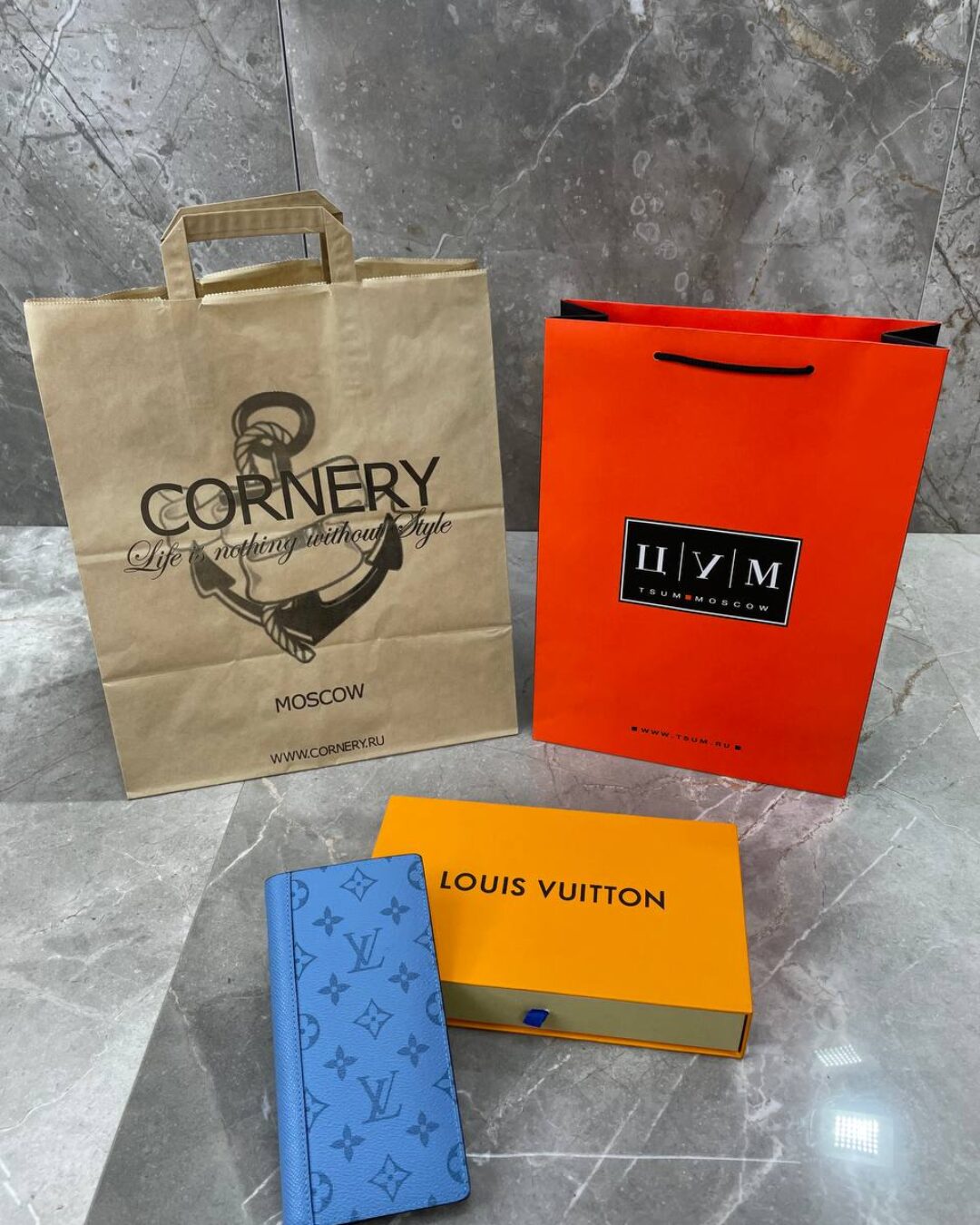Кошелёк Louis Vuitton