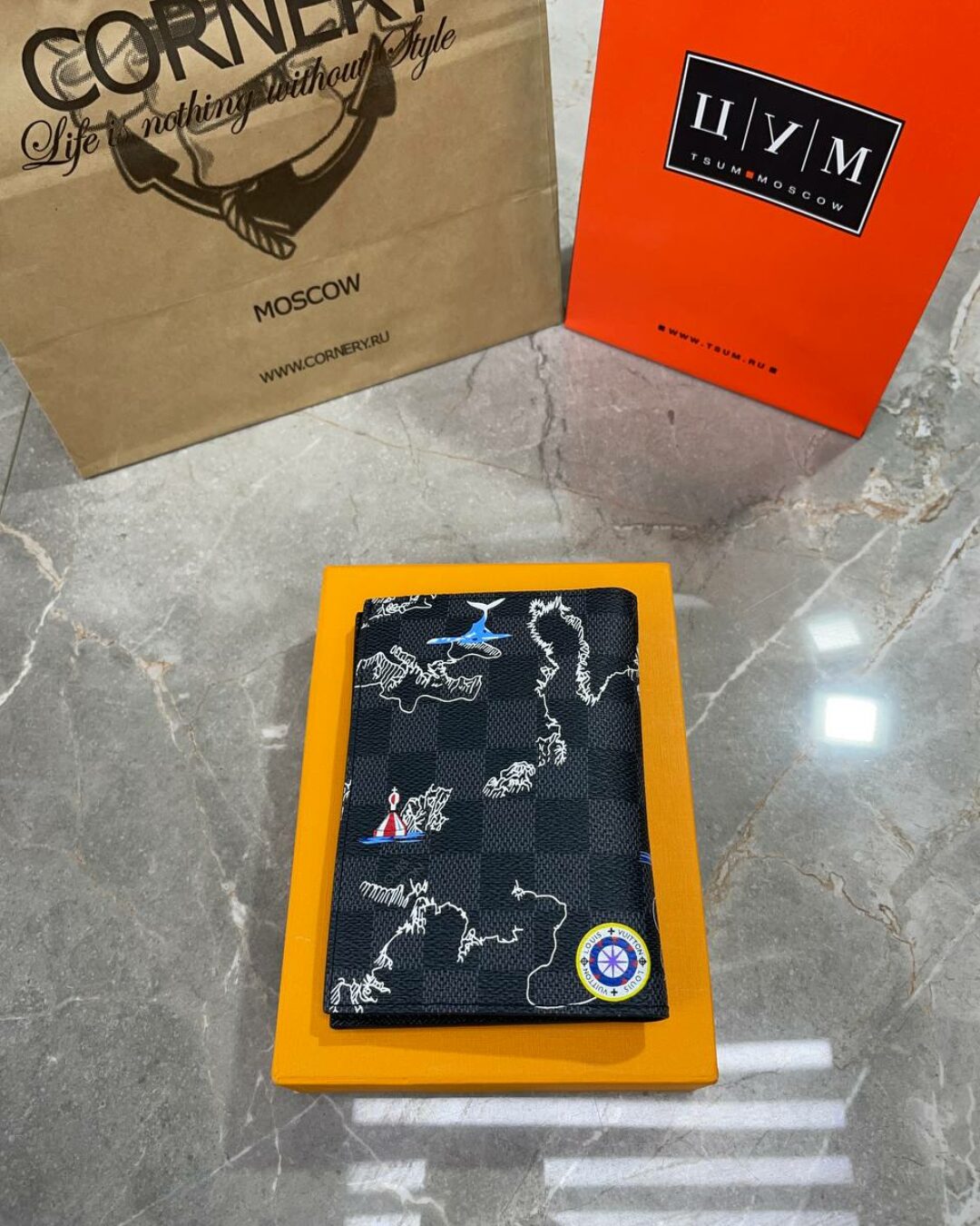 Обложка для паспорта Louis Vuitton