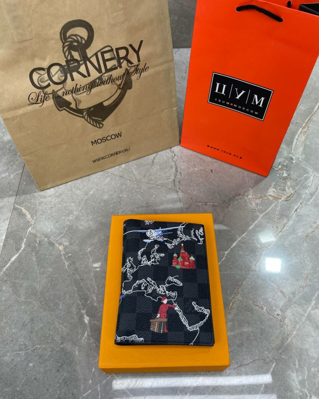 Обложка для паспорта Louis Vuitton