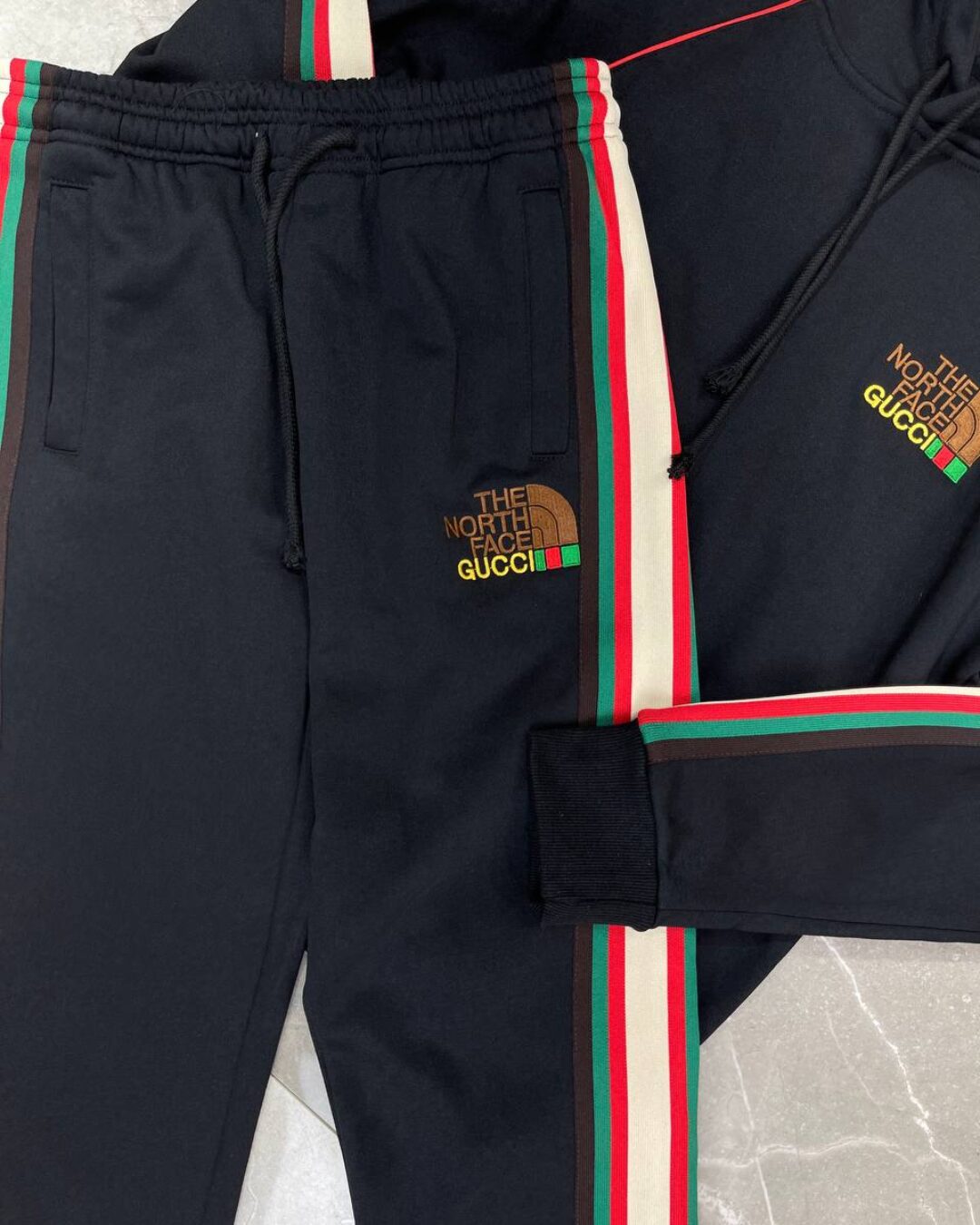 Спортивный Костюм Gucci x The North Face — фото 9