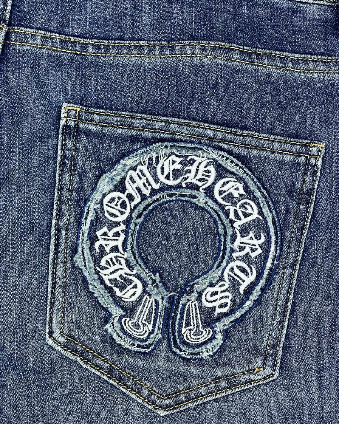 Джинсы Chrome Hearts