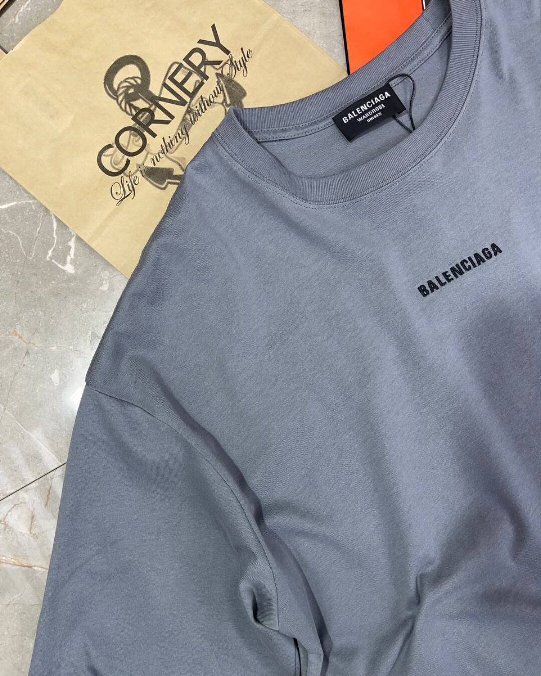 Футболка Balenciaga — фото 4