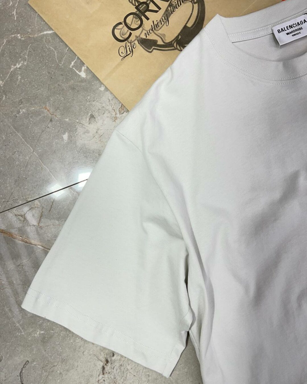 Футболка Balenciaga