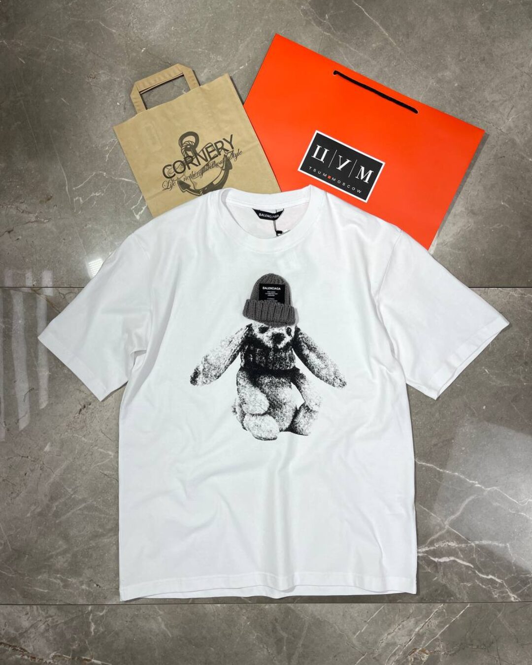 Футболка Balenciaga