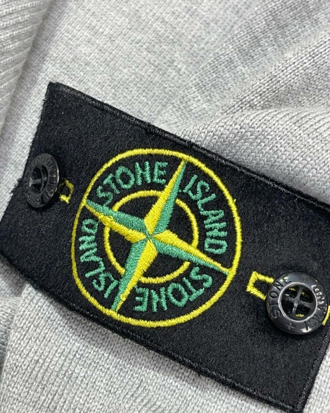 Свитер Stone Island