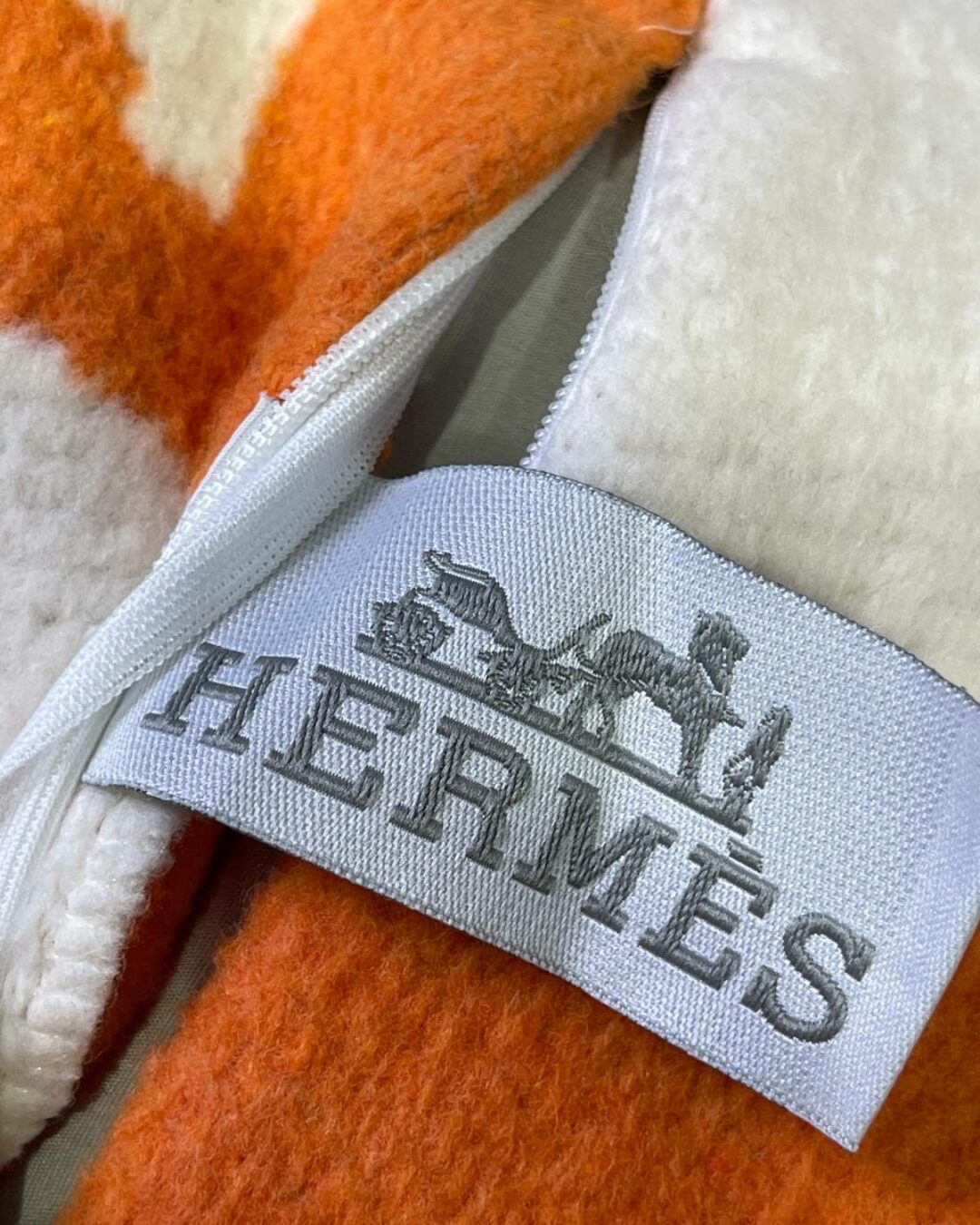 Чехол для подушки Hermes