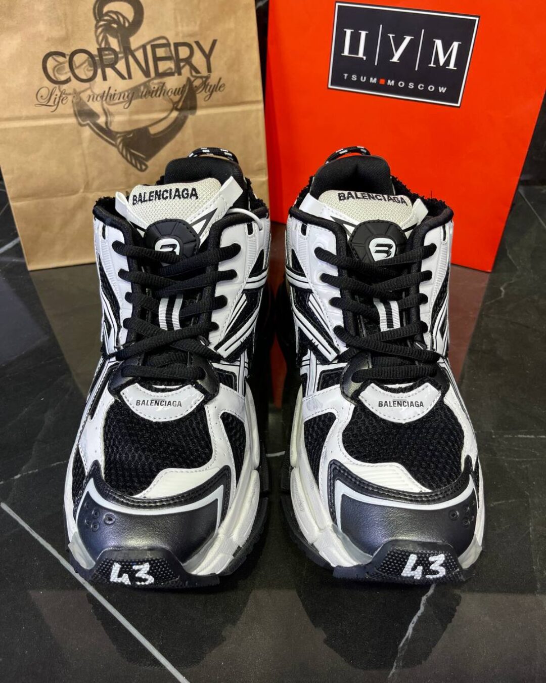Кроссовки Balenciaga Runner Sneaker — фото 2