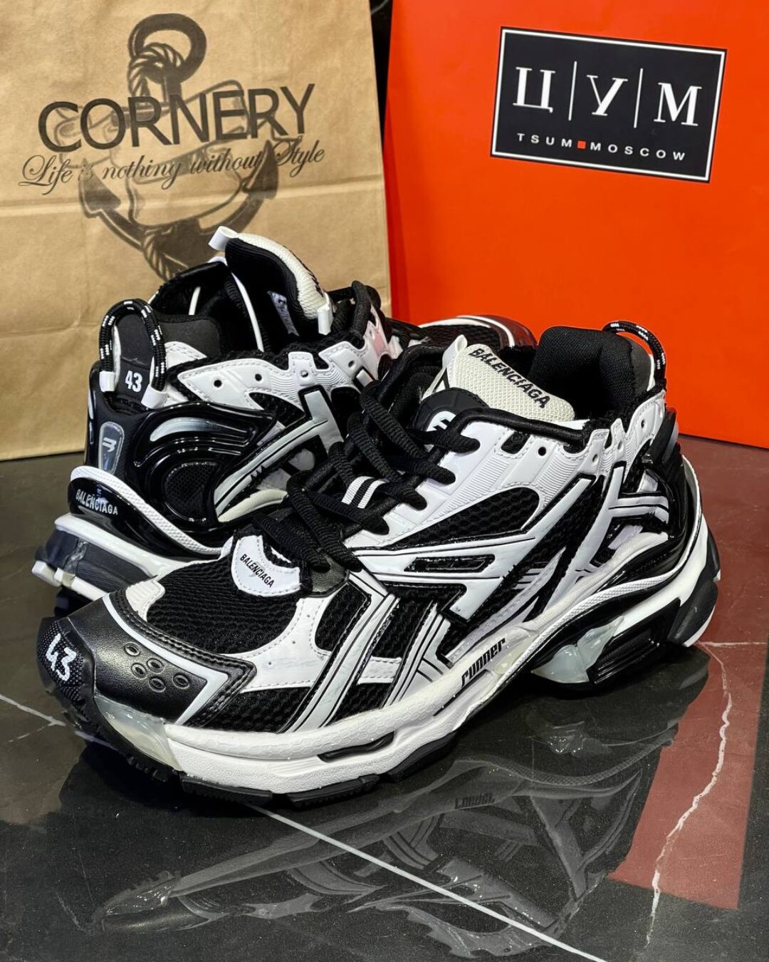 Кроссовки Balenciaga Runner Sneaker — фото 4