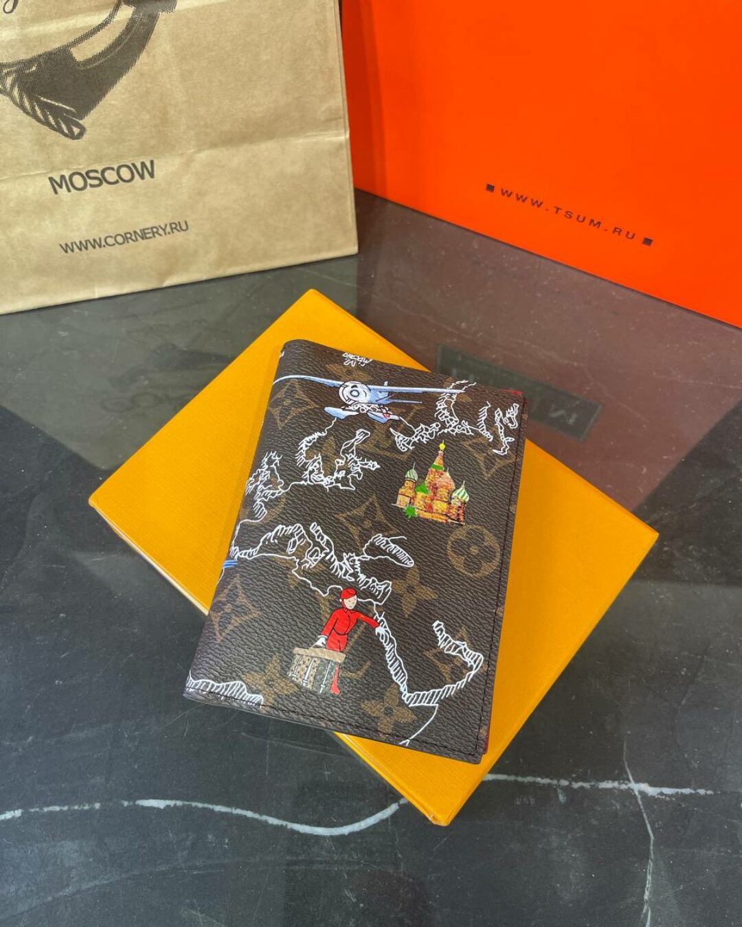 Обложка для паспорта Louis Vuitton