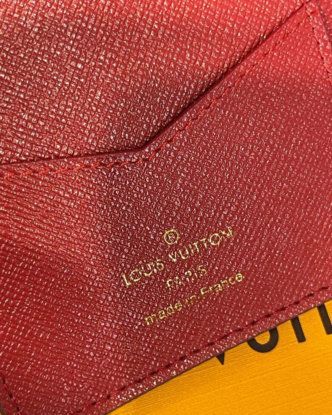 Обложка для паспорта Louis Vuitton