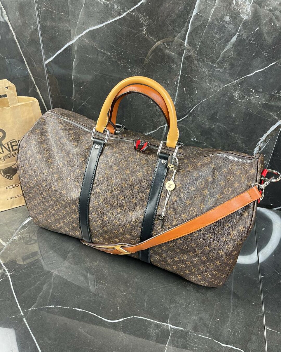 Дорожная сумка Louis Vuitton Keepall