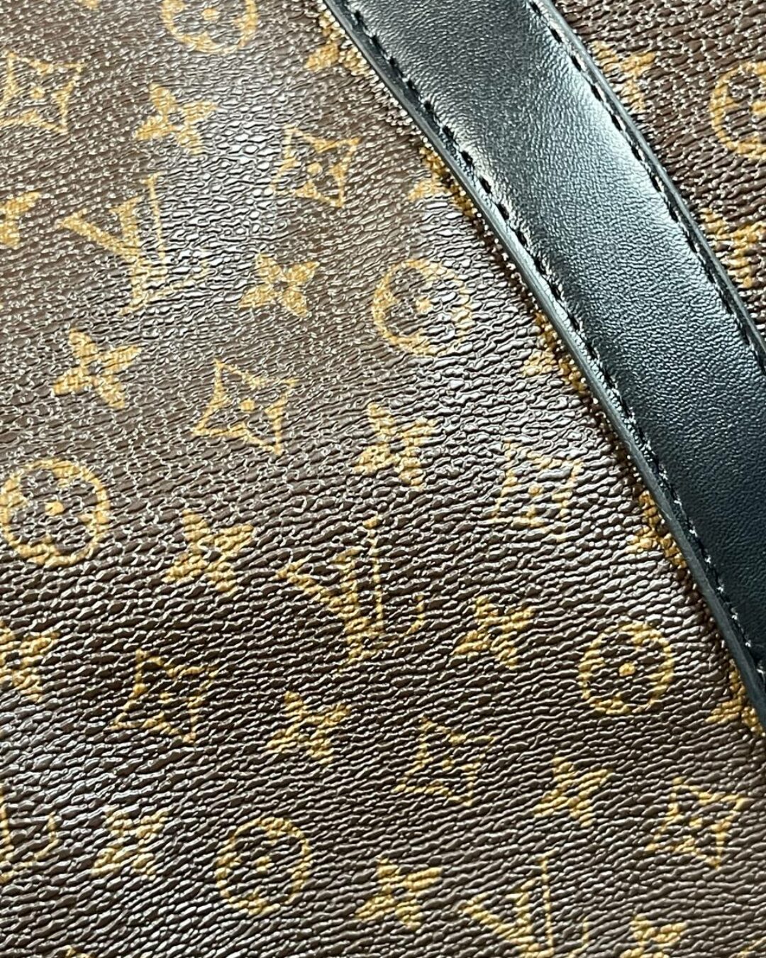 Дорожная сумка Louis Vuitton Keepall