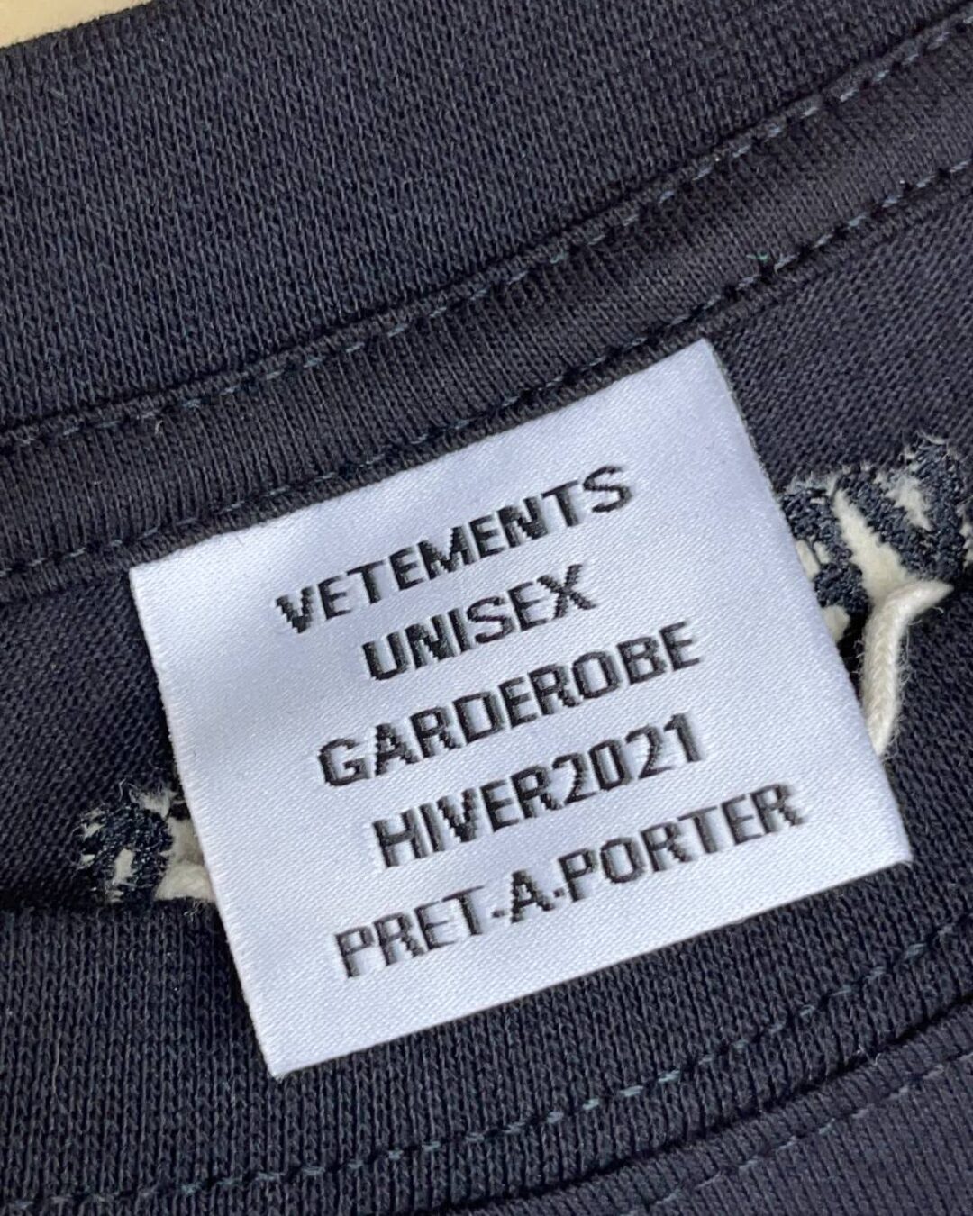 Футболка Vetements TNF Logo — фото 5