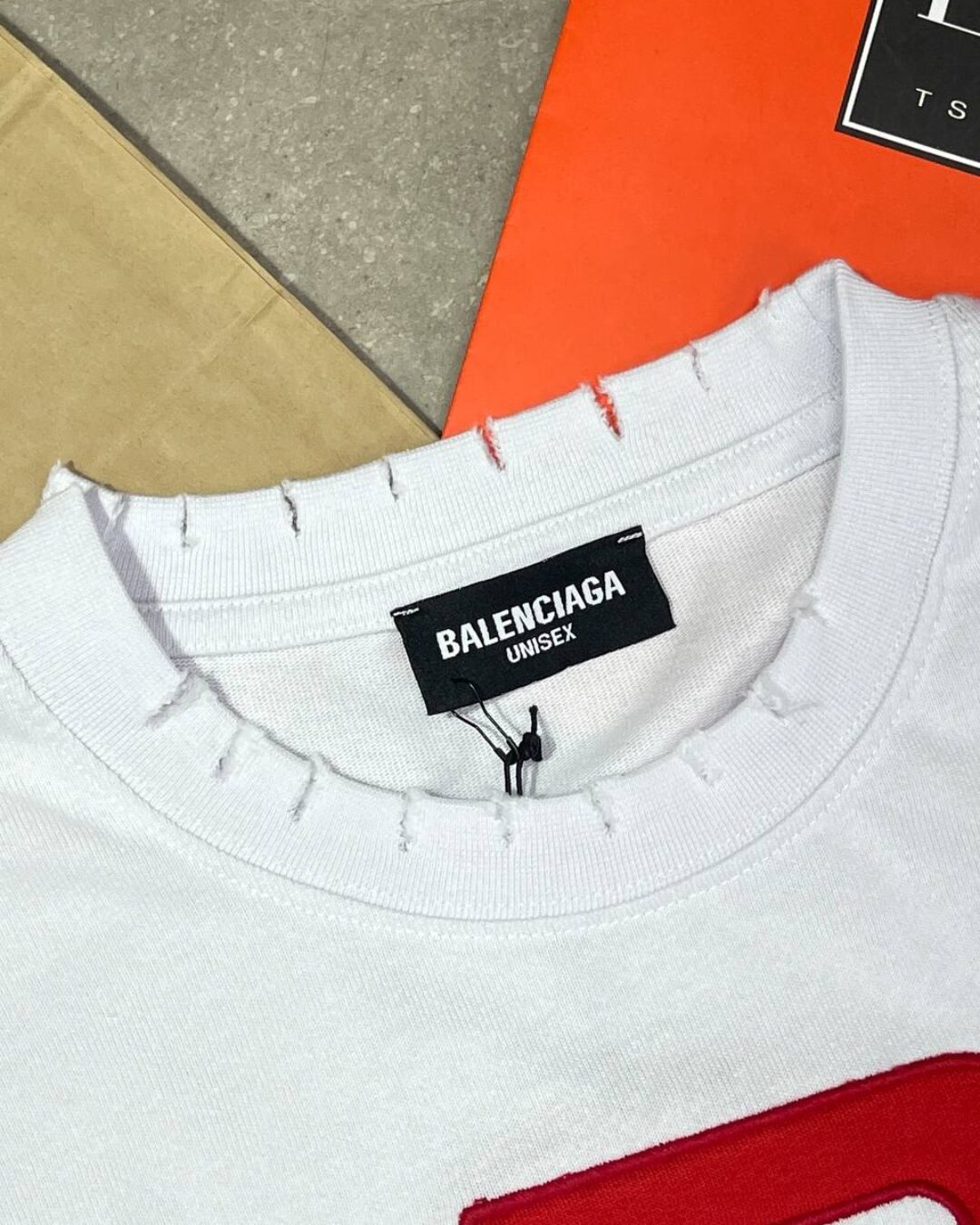Футболка Balenciaga — фото 5
