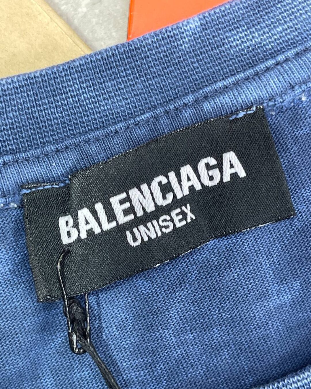 Футболка Balenciaga — фото 8