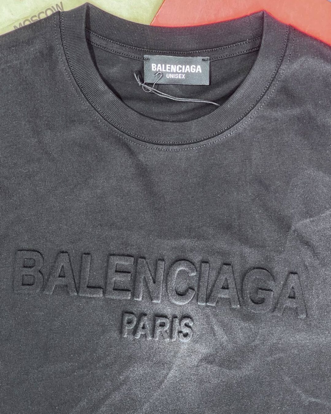 Футболка Balenciaga — фото 8