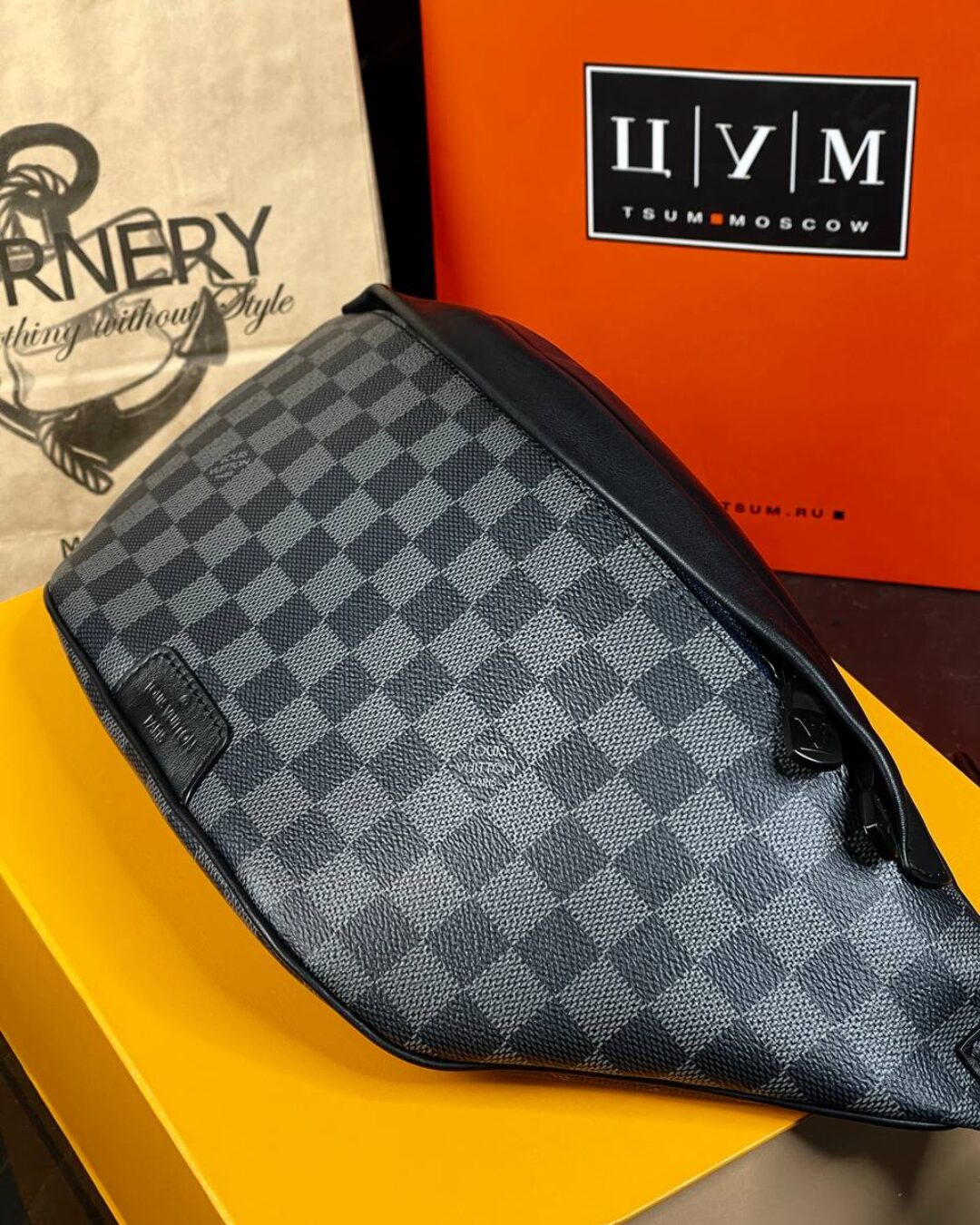 Сумка Louis Vuitton Campus