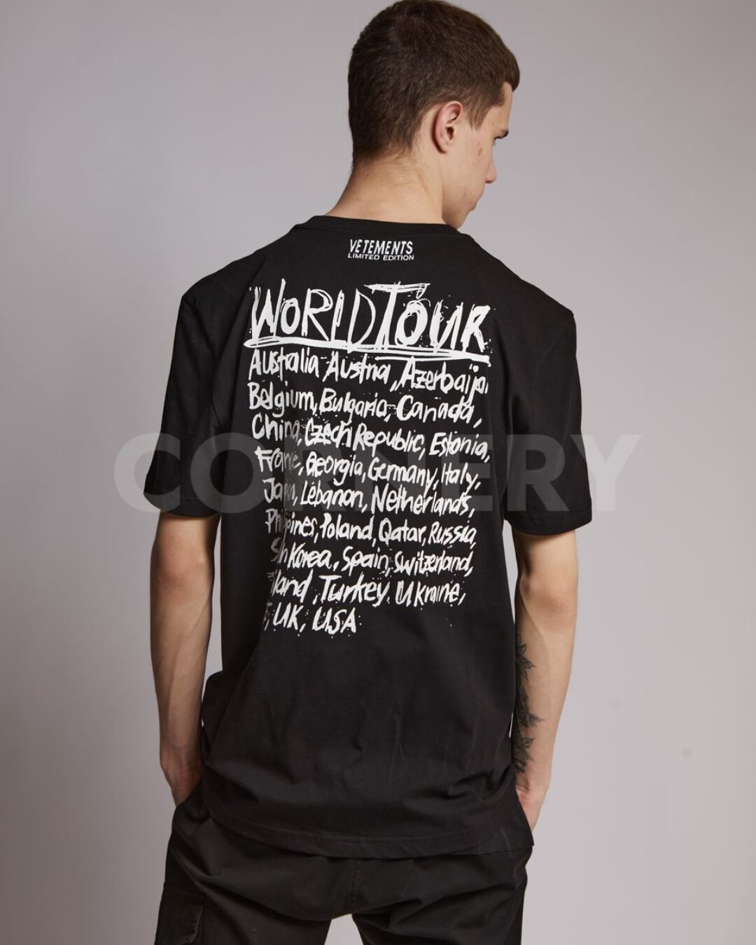 Футболка Vetements World Tour — фото 2