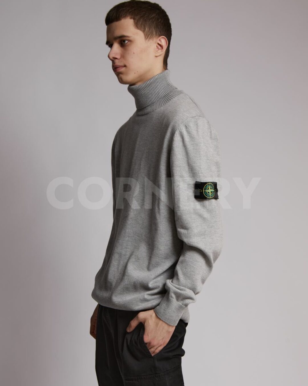 Свитер Stone Island