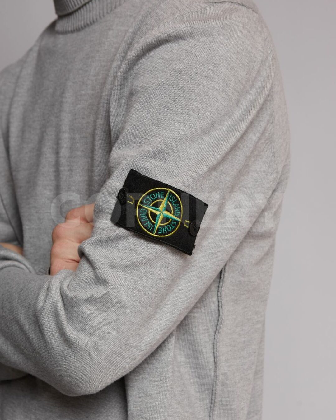 Свитер Stone Island