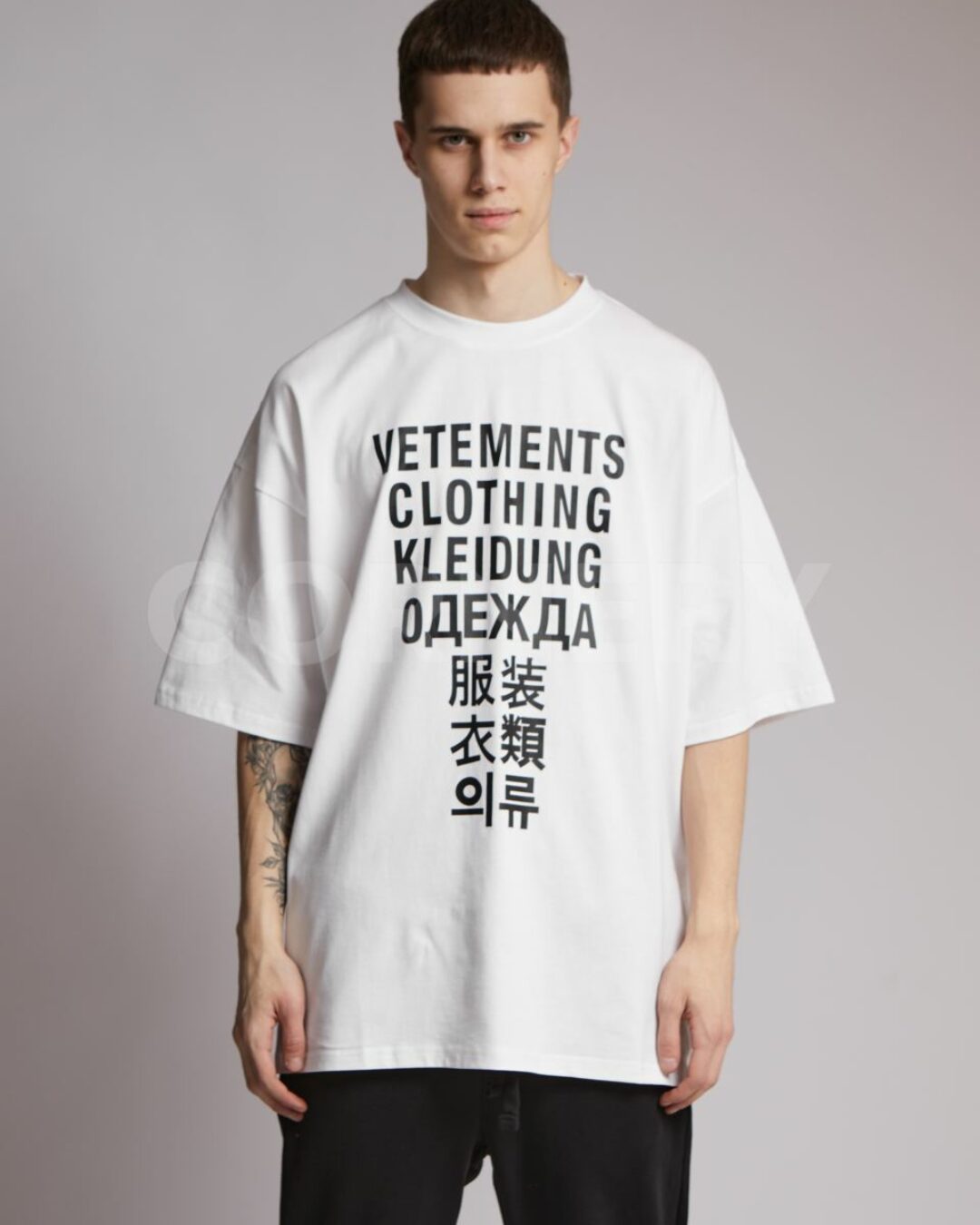 Футболка Vetements