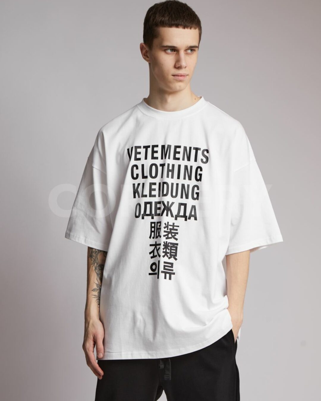 Футболка Vetements