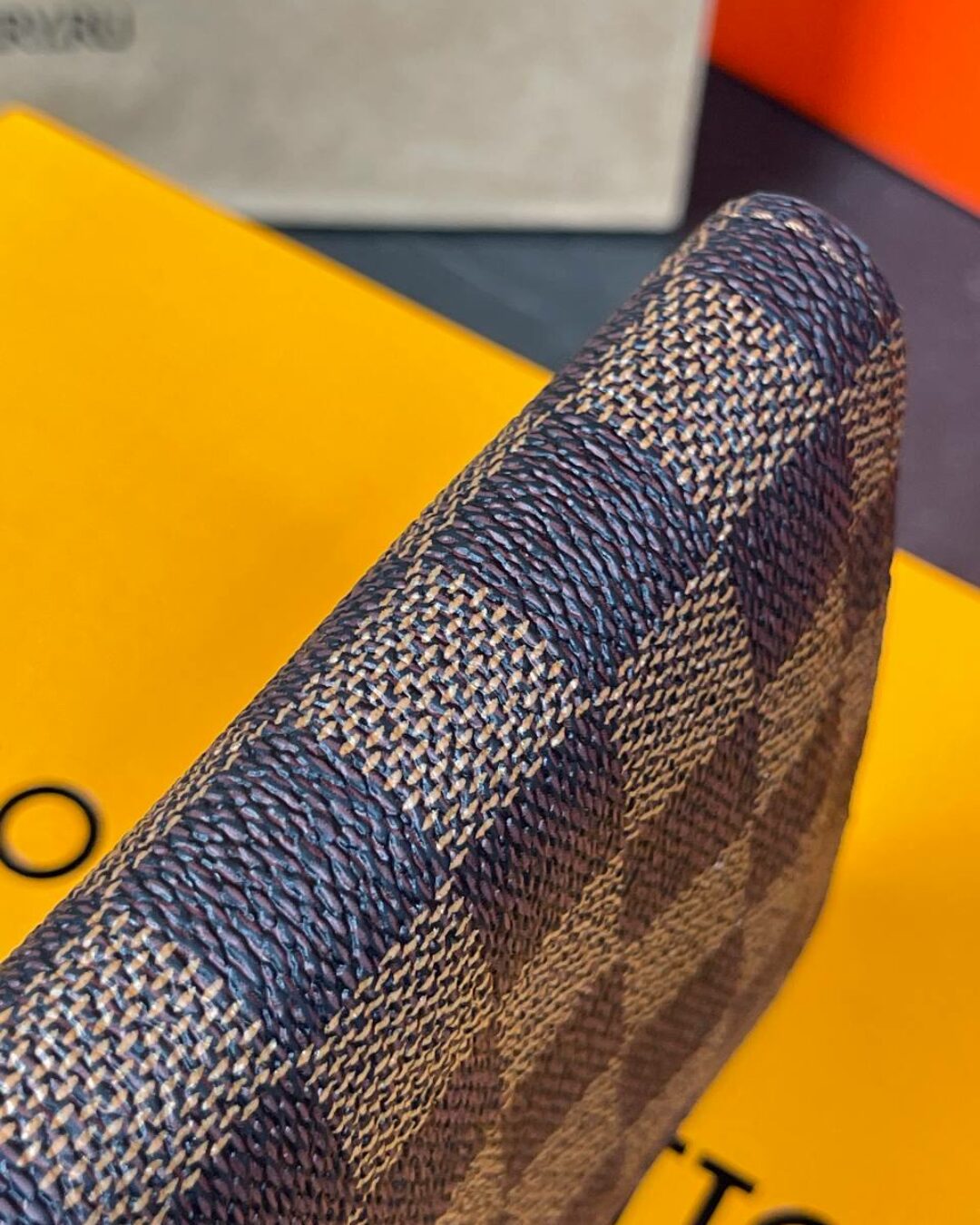 Обложка для паспорта Louis Vuitton