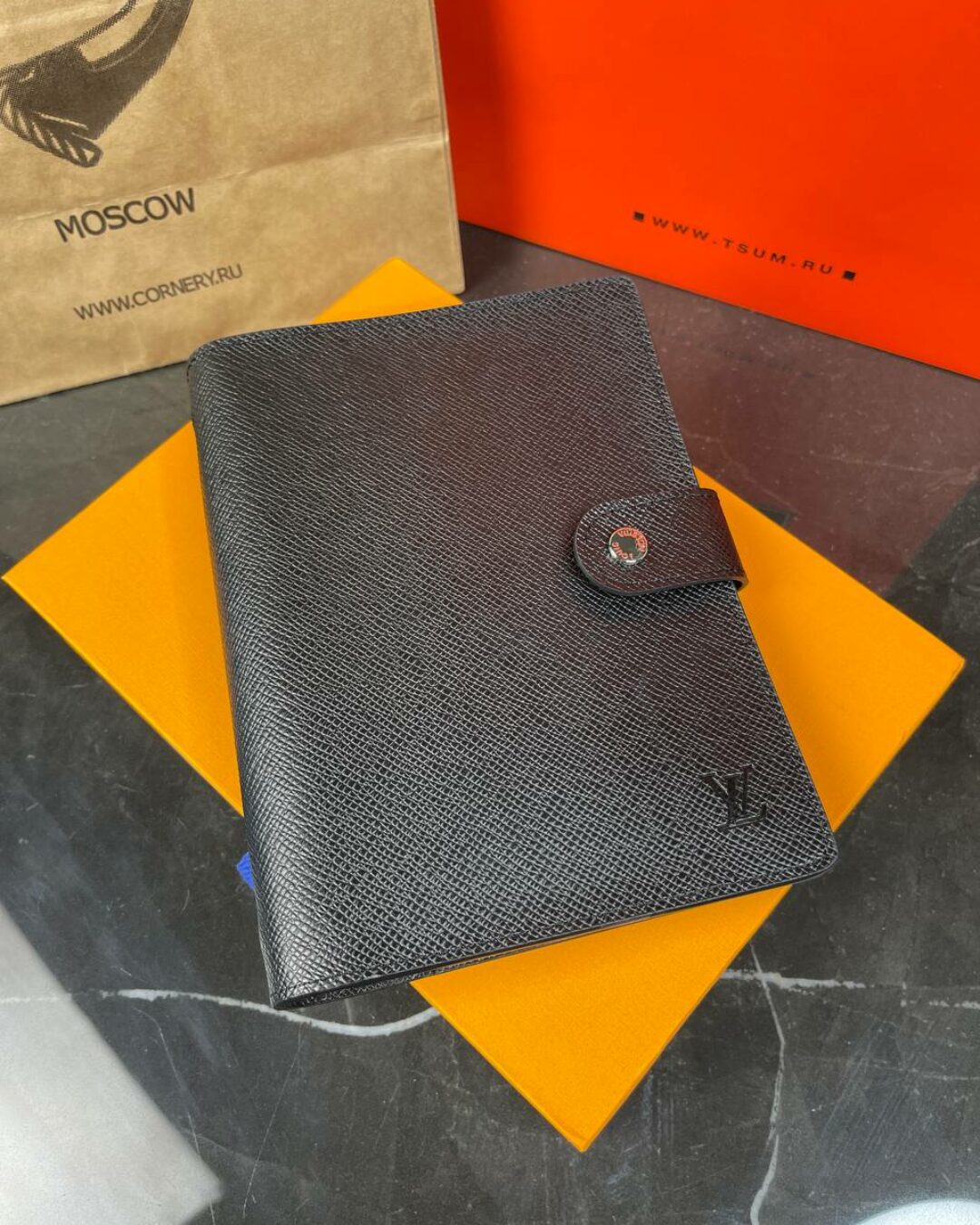 Ежедневник Louis Vuitton