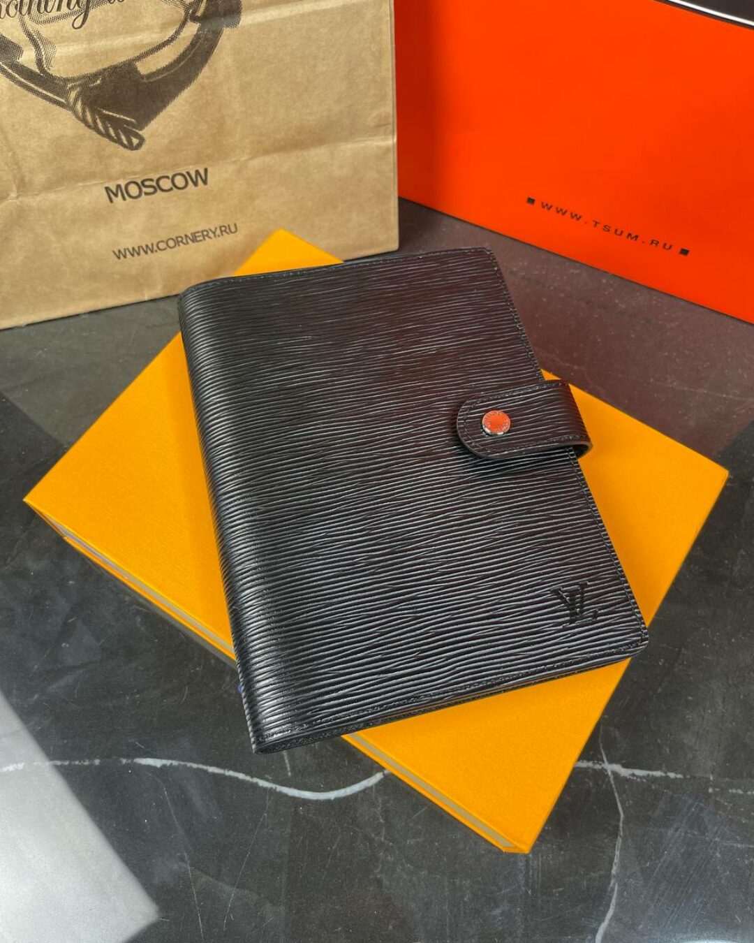 Ежедневник Louis Vuitton