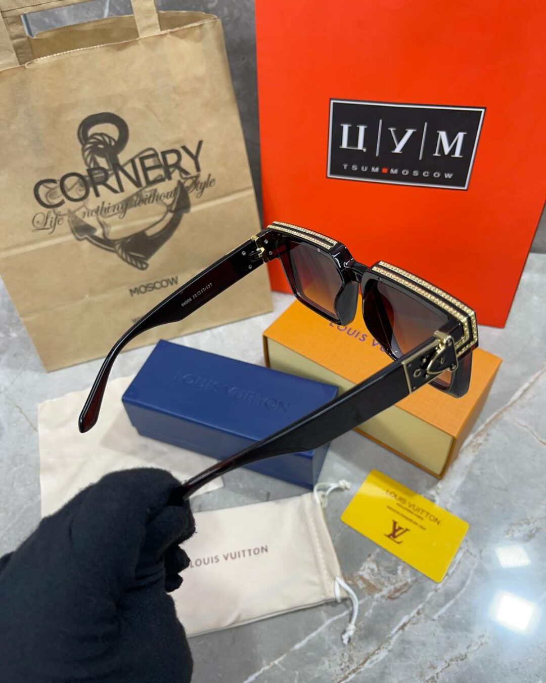 Очки Louis Vuitton