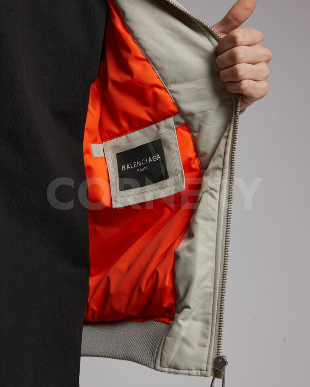 Бомбер Balenciaga
