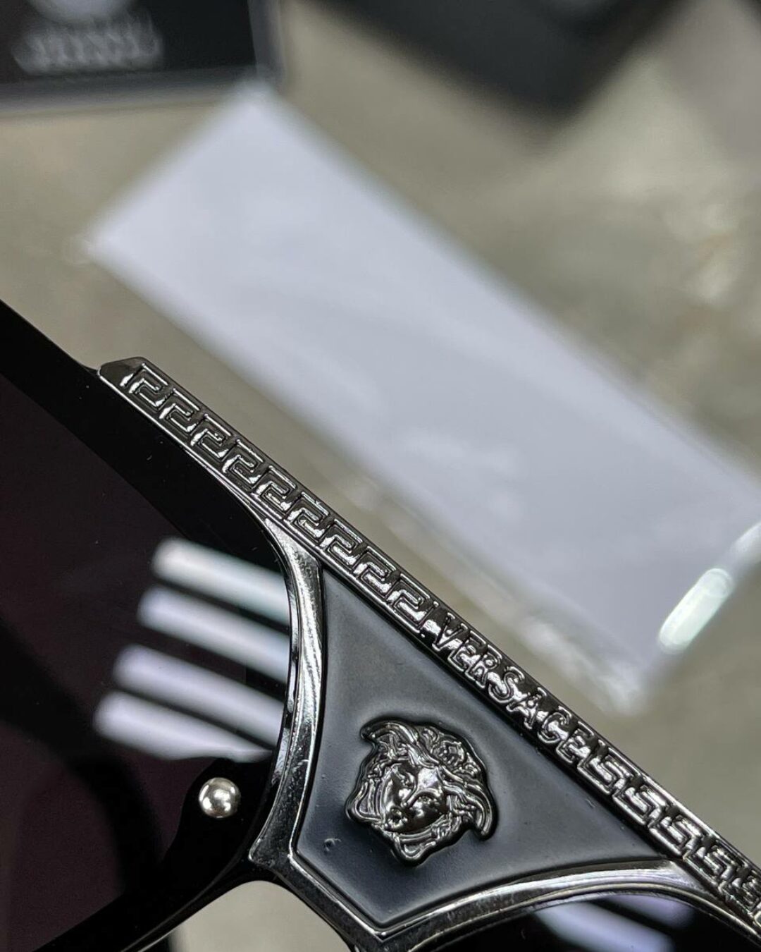 Очки Versace