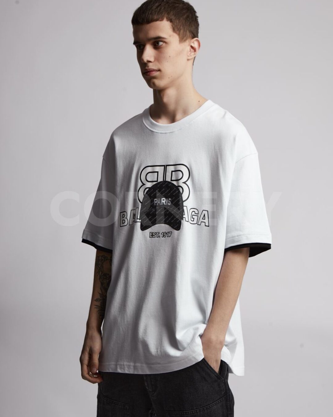 Футболка Balenciaga