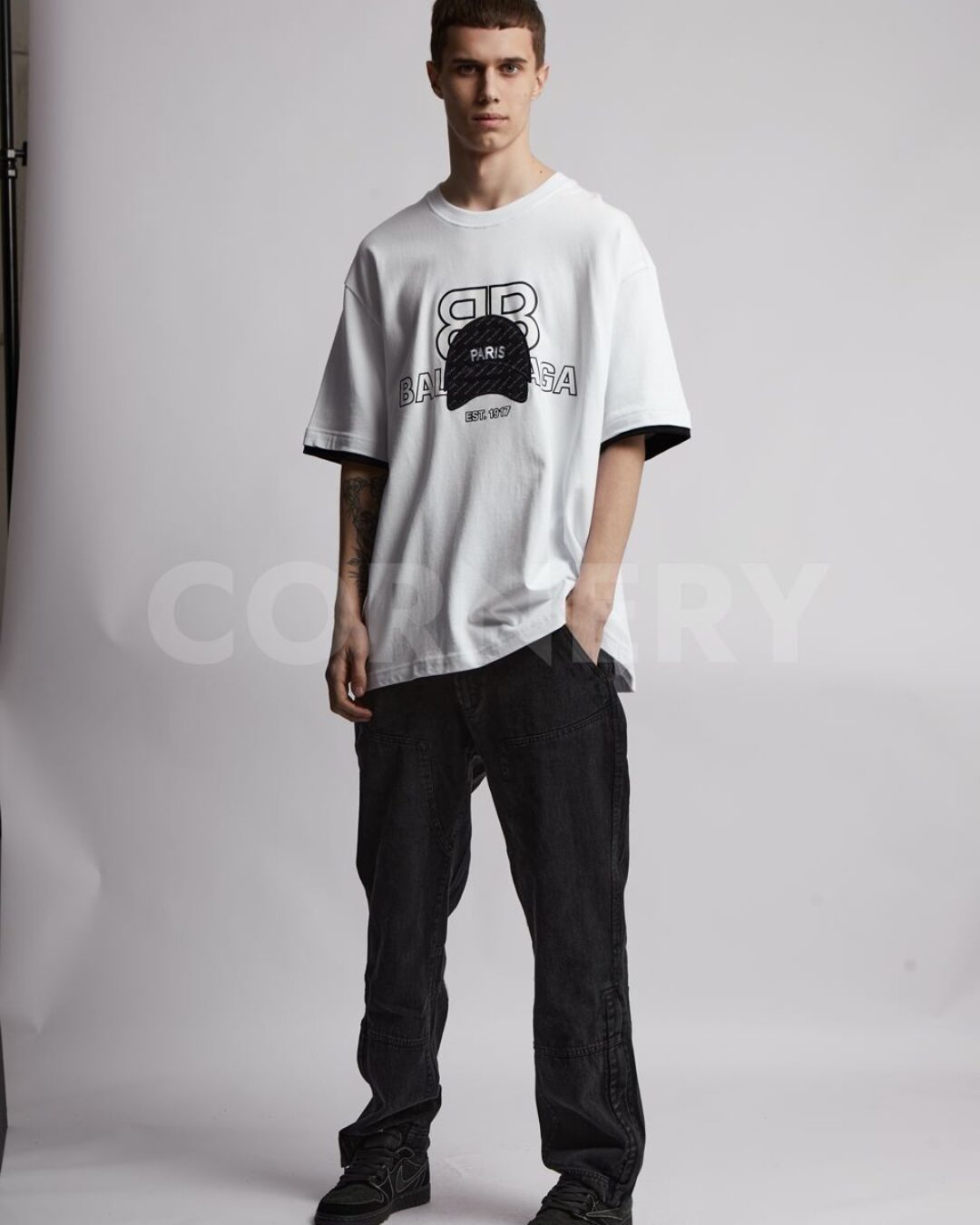 Футболка Balenciaga — фото 6