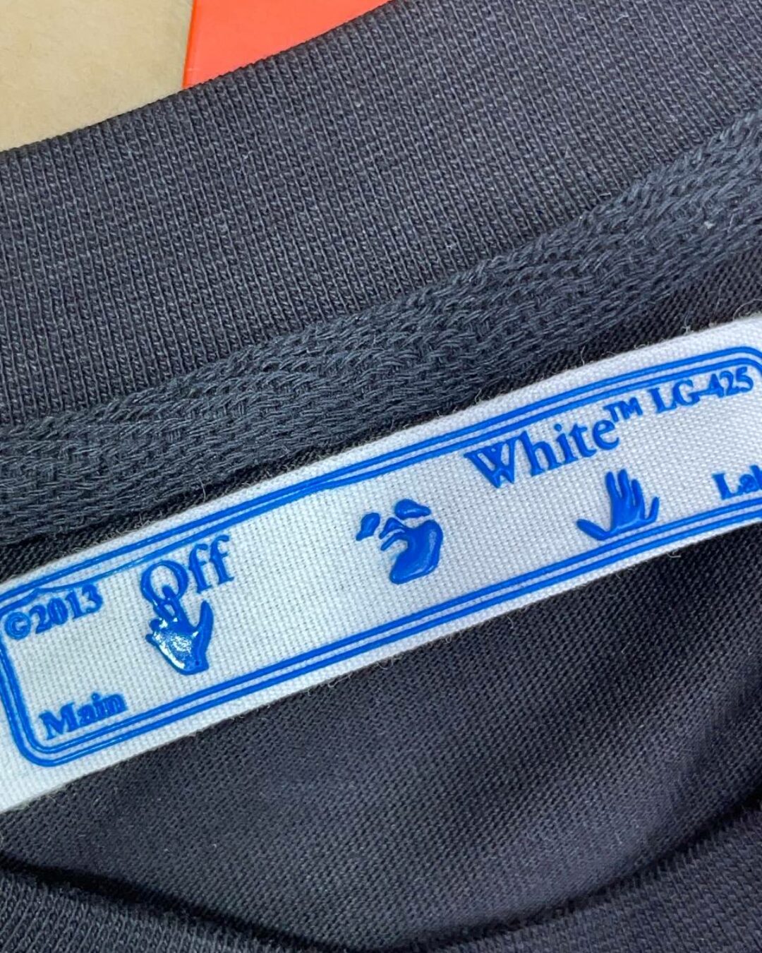 Футболка Off White