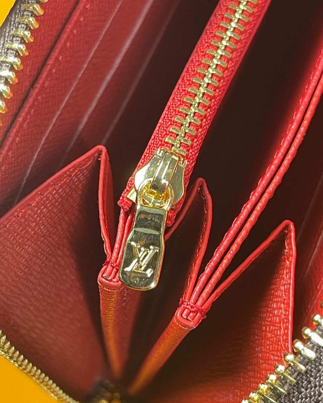 Портмоне Louis Vuitton