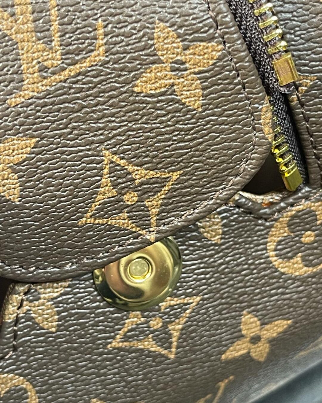 Несессер Louis Vuitton