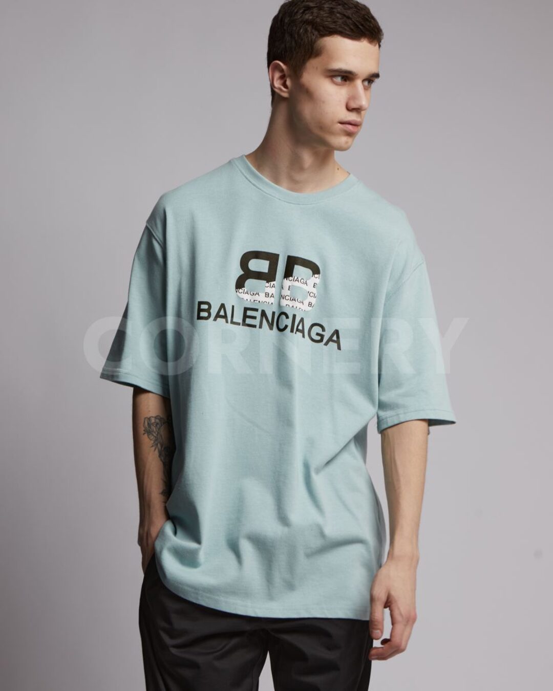Футболка Balenciaga