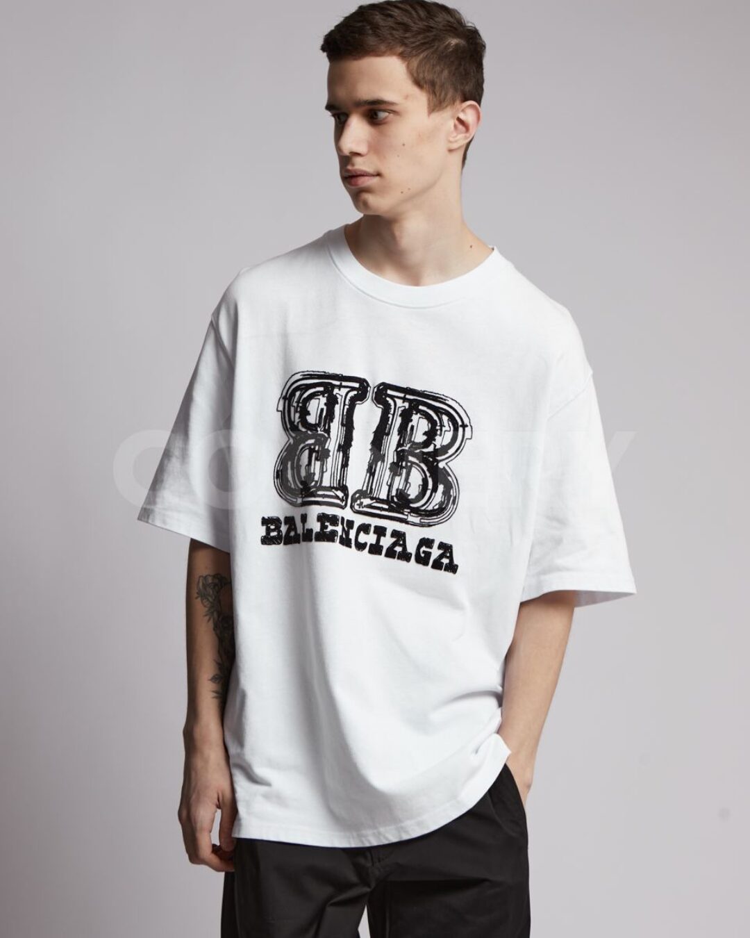 Футболка Balenciaga