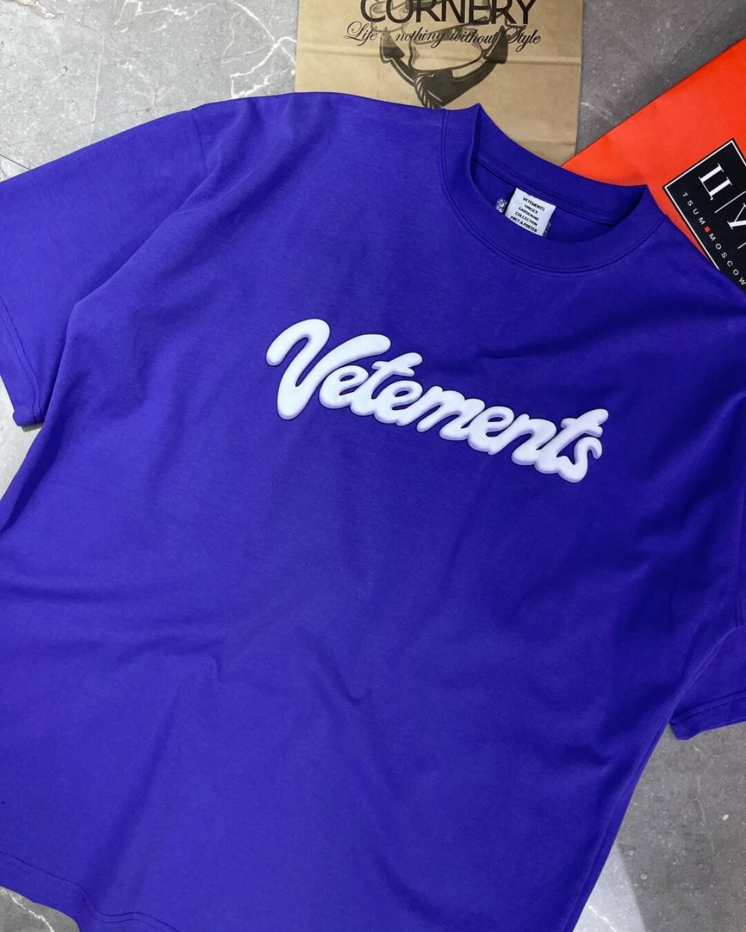 Футболка Vetements Fluffy Logo — фото 6