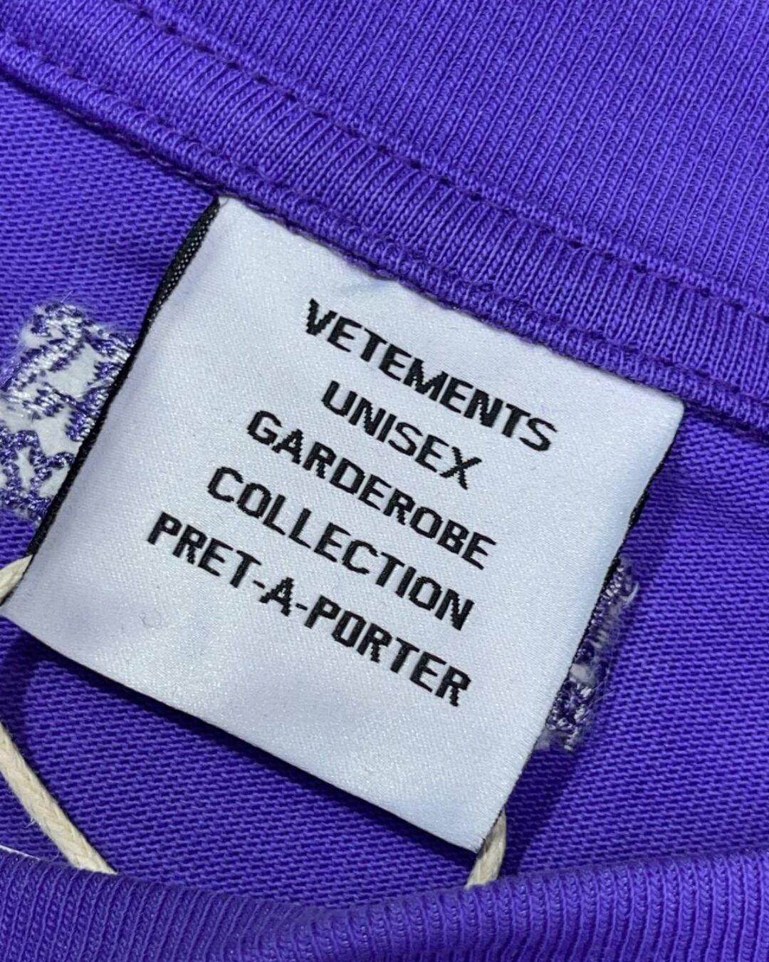 Футболка Vetements Fluffy Logo — фото 7