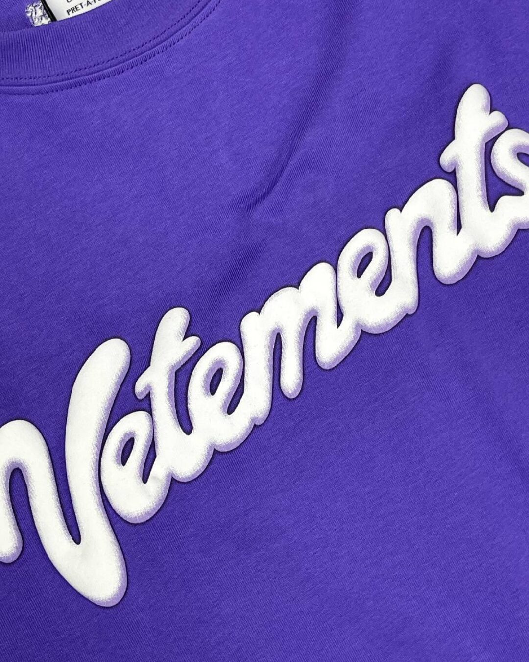 Футболка Vetements Fluffy Logo — фото 8