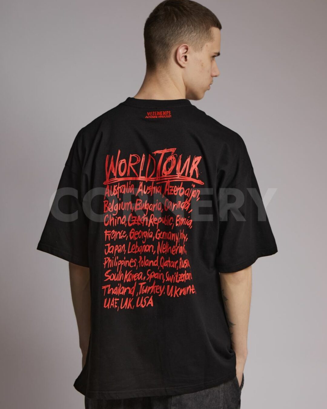 Футболка Vetements